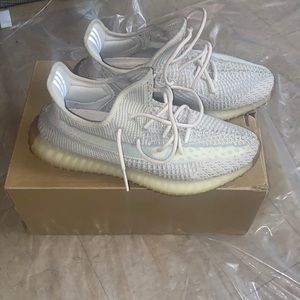 Yeezy boost 350 men’s 10